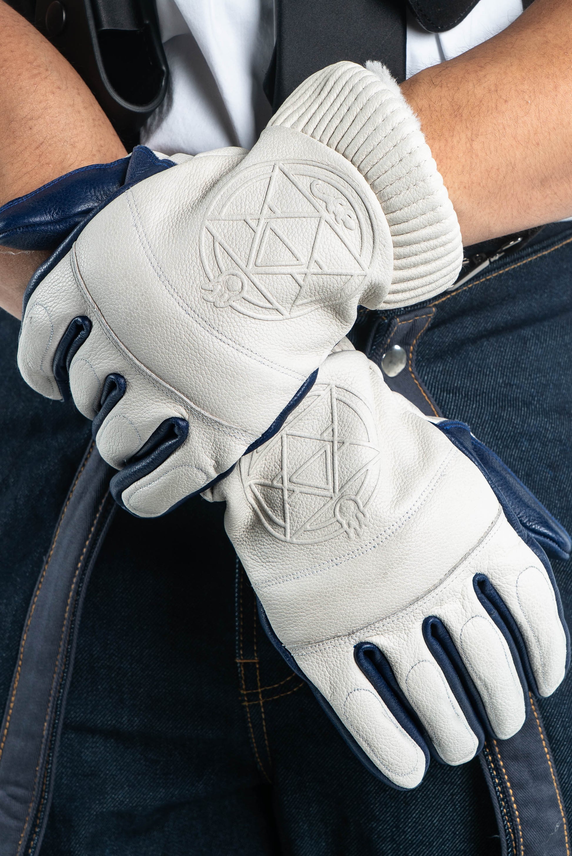 Xcutionapparel, image size:1946x2913