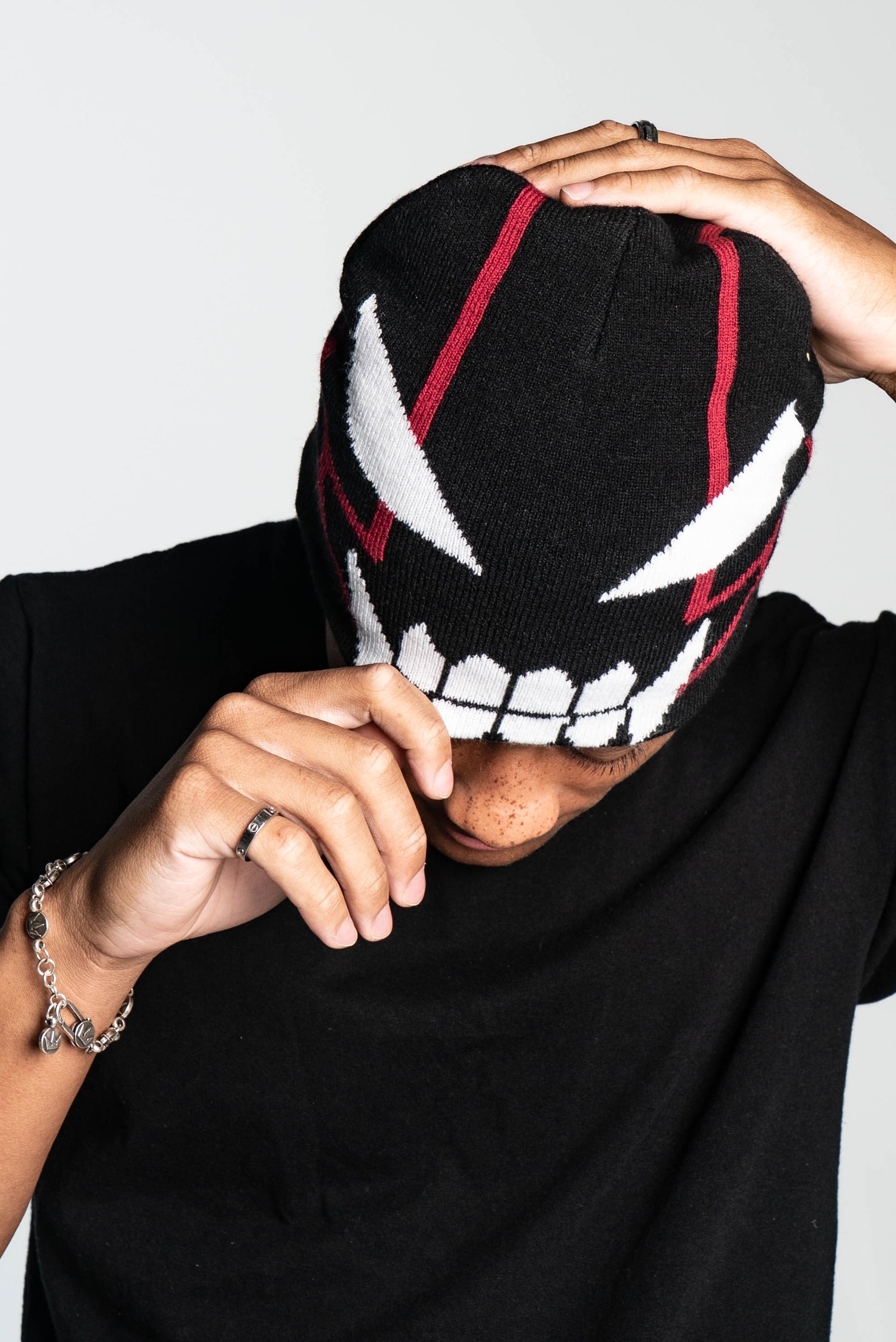 Xcutionapparel, image size:1946x2913